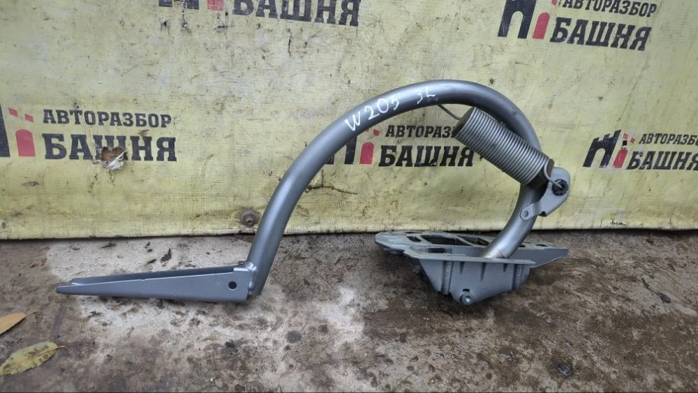 Петля багажника Mercedes -Class 2014 W205