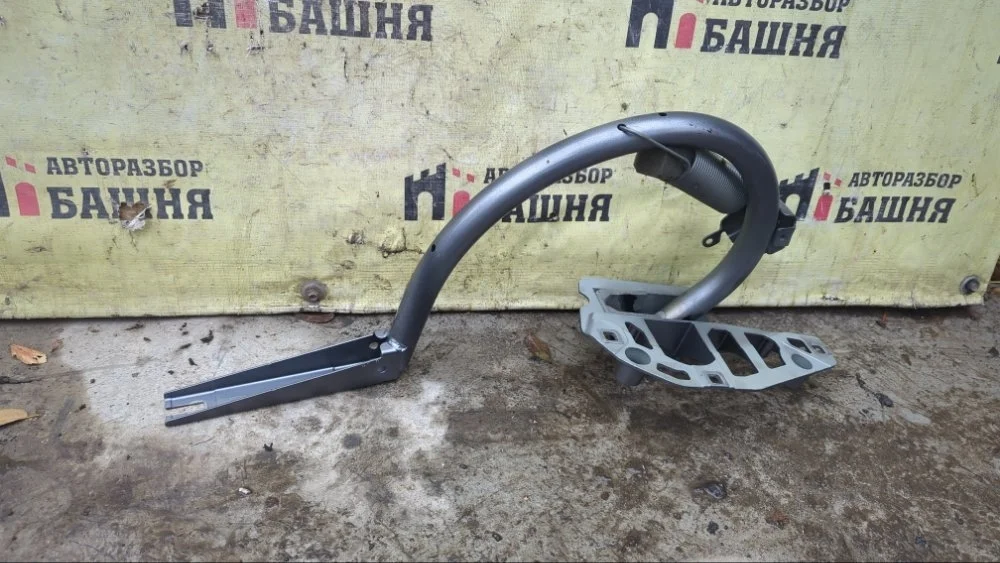 Петля багажника Mercedes -Class 2014 W205