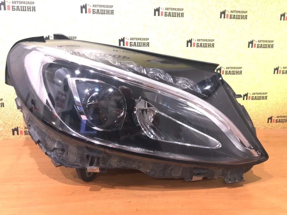 Фара Mercedes -Class 2014 W205