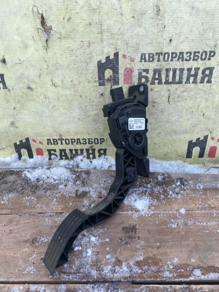 Педаль газа Ford Focus 2012 1710214 3 PNDA
