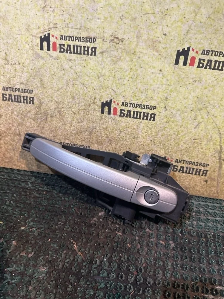 Ручка двери Ford Focus 2012 1738727 3 PNDA, передняя левая