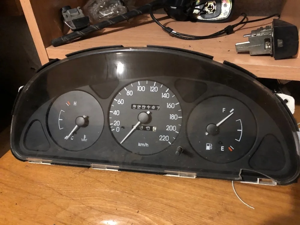 Панель приборов Chevrolet Lanos 2006 96489044