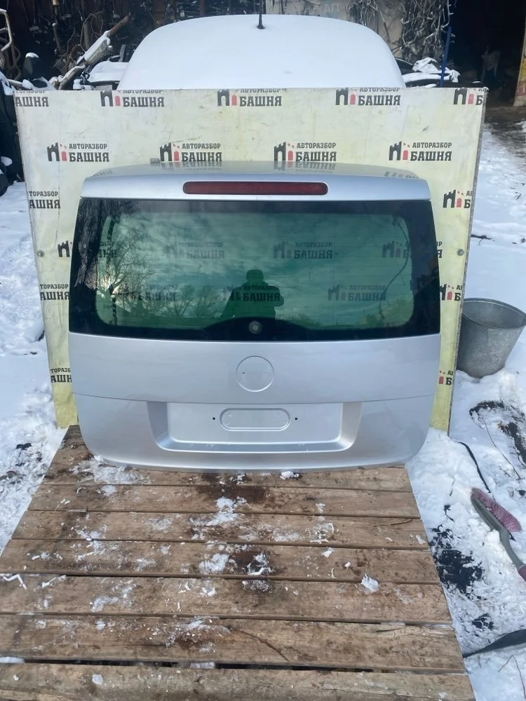 Крышка багажника Skoda Yeti 2010 5L6827025B CBZB