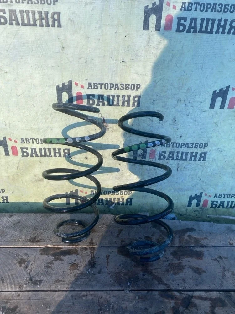 Пружина Skoda Rapid 2017 6R0411105B CWVA, передняя