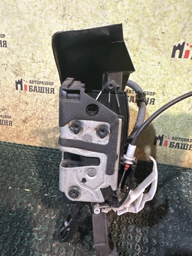Замок двери Ford Focus 2012 2099459 3 PNDA, задний правый