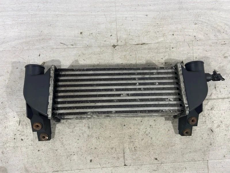 Интеркулер Ford Tourneo/Connect (02-13) 1.8L