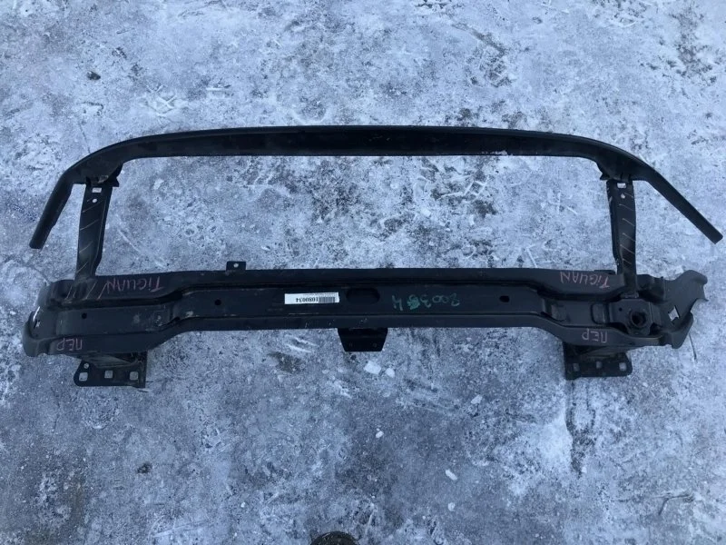 Усилитель бампера Volkswagen Tiguan 2020 5NA807611 2, передний