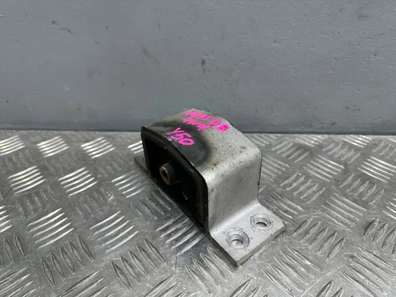 Подушка акпп Infiniti M35 Y50