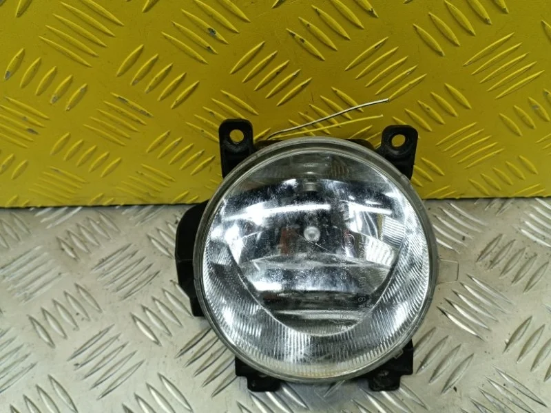Фара противотуманная правая Toyota Rav 4 (CA40) (2012-2019) 2014