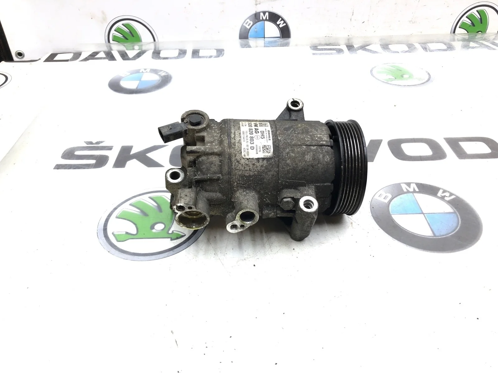 Компрессор кондиционера Skoda Octavia 2014 5Q0820803D A7 (5E)