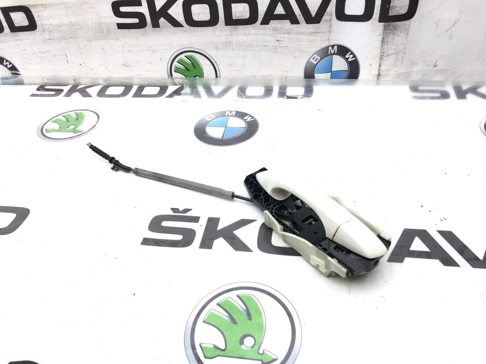 Ручка двери внешняя Skoda Octavia 2017 5L0837885C A7 (5E) 1.6 DDYA, задняя левая