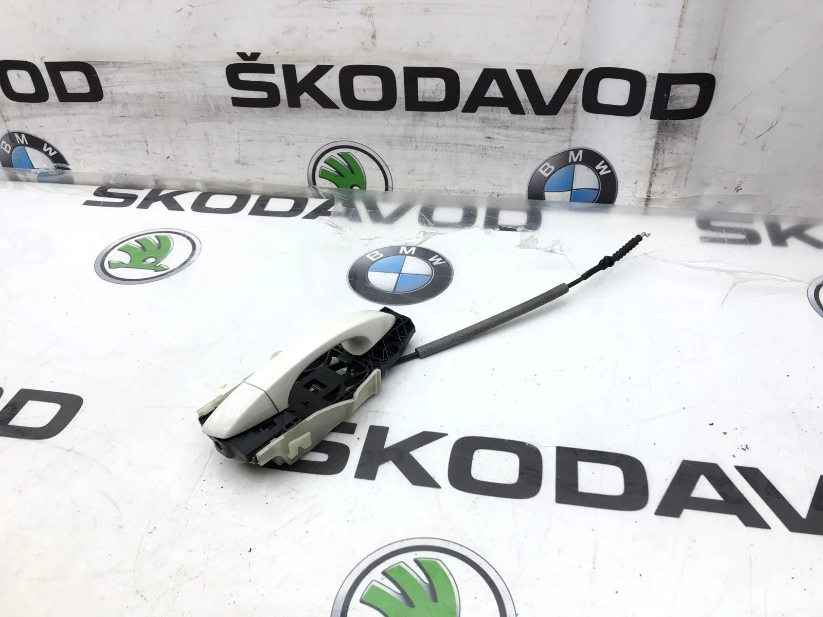 Ручка двери внешняя Skoda Octavia 2017 5L0837885C A7 (5E) 1.6 DDYA, задняя правая