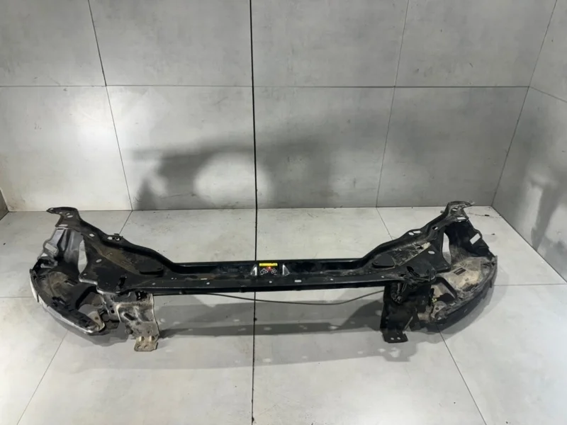 Панель передняя Volvo XC60