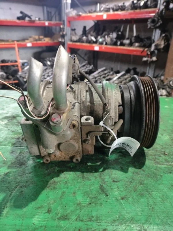 Компрессор кондиционера Toyota Camry 1996-2002