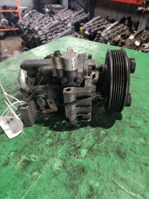 Компрессор кондиционера Mazda 6 2001-2008