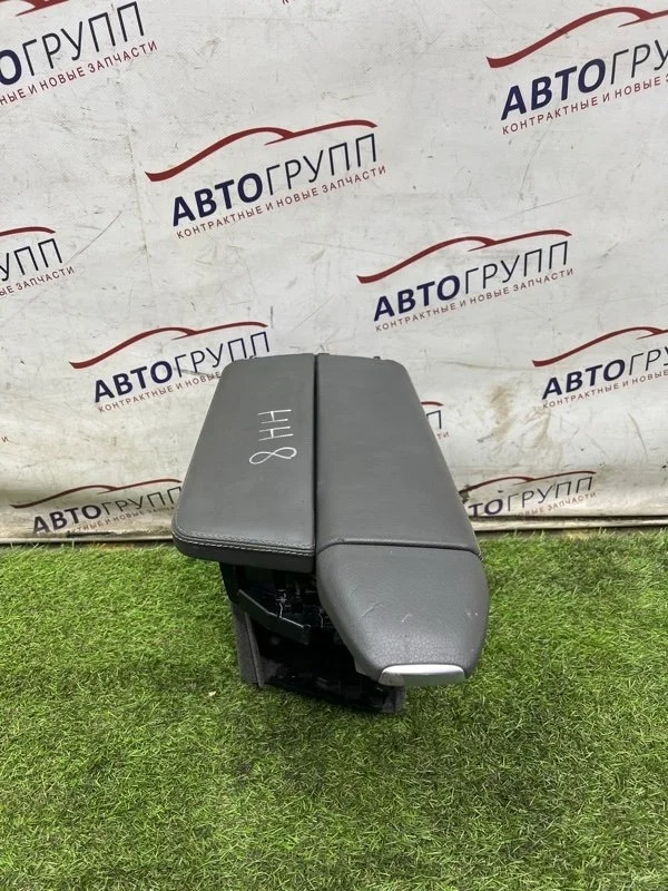 Подлокотник MB GL550 2014 X166