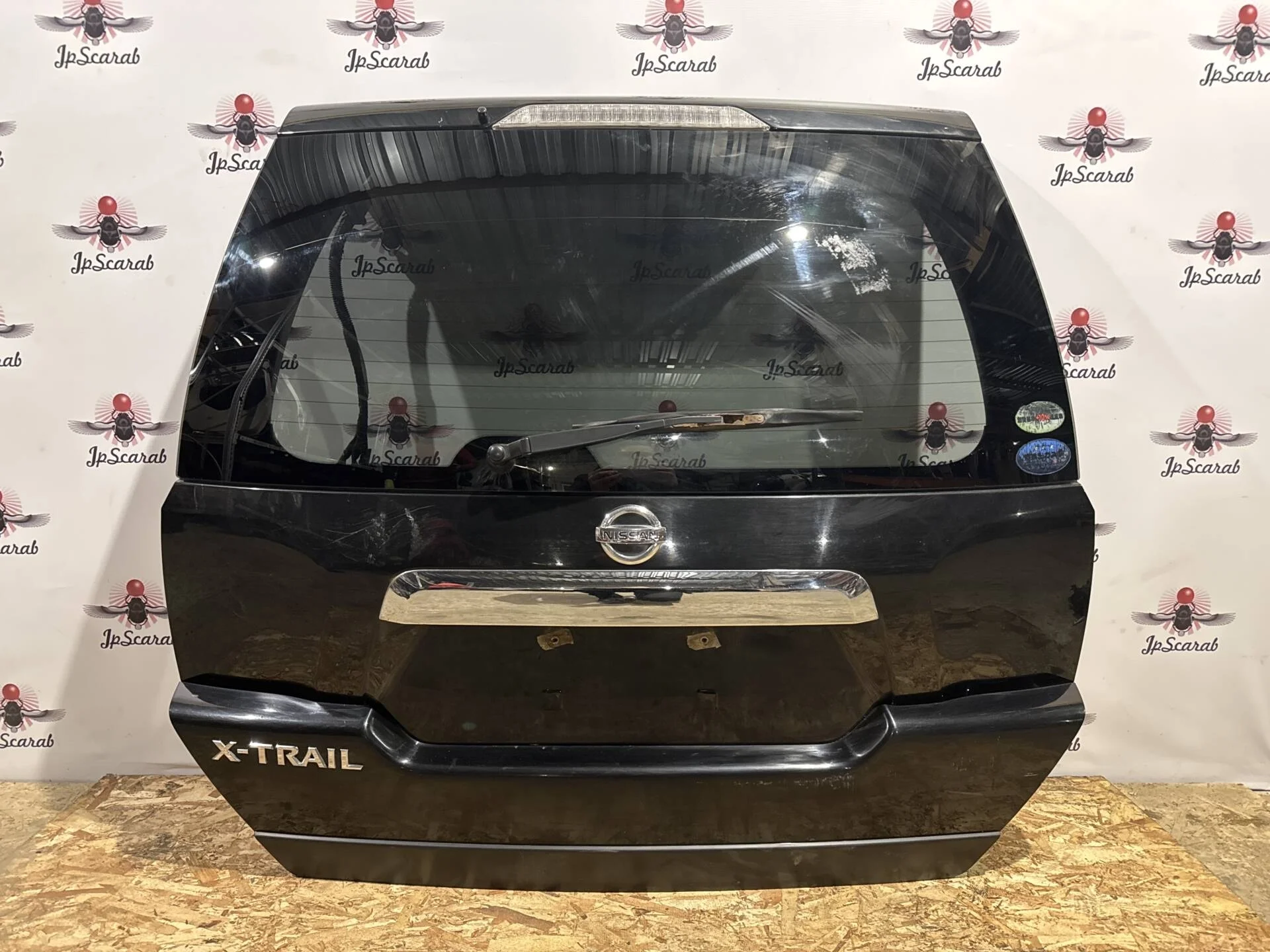 Крышка багажника Nissan X-Trail T31