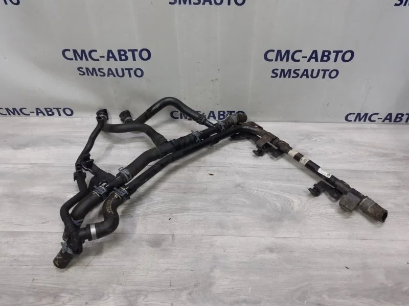 Патрубок охлаждения Volkswagen Touareg 7P0121070AB NF