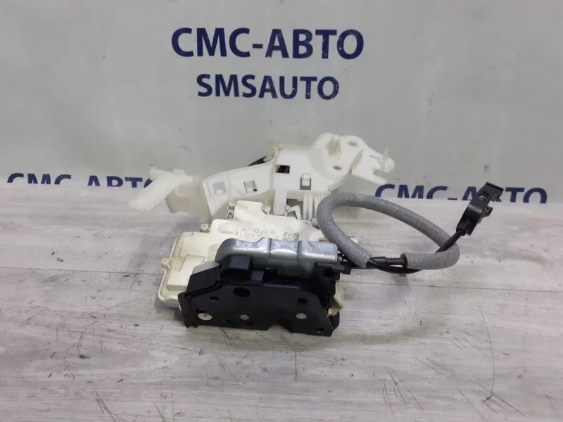 Замок двери Volkswagen Touareg 4G0839016 NF 3.6, задний правый