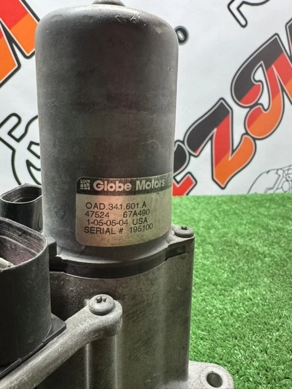 Мотор блокировки межосевого дифференциала Volkswagen Touareg 0AD341601A 7LA