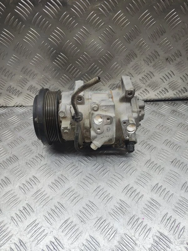 Компрессор кондиционера Toyota Corolla 4472601495 E180 2ZRFE