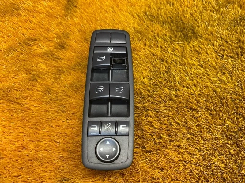 Блок управления стеклоподъемниками Mercedes-Benz -Class 2006 W164
