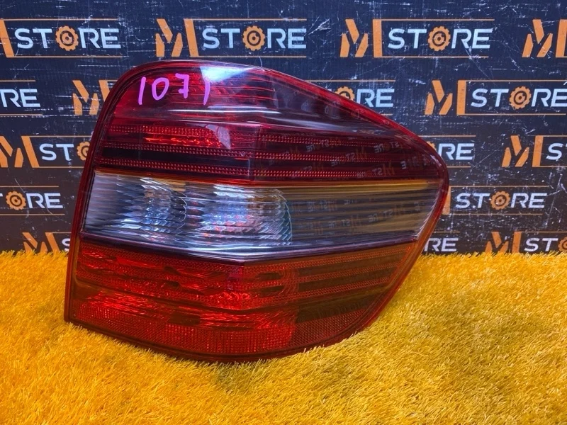 Фонарь задний Mercedes-Benz -Class 2006 W164