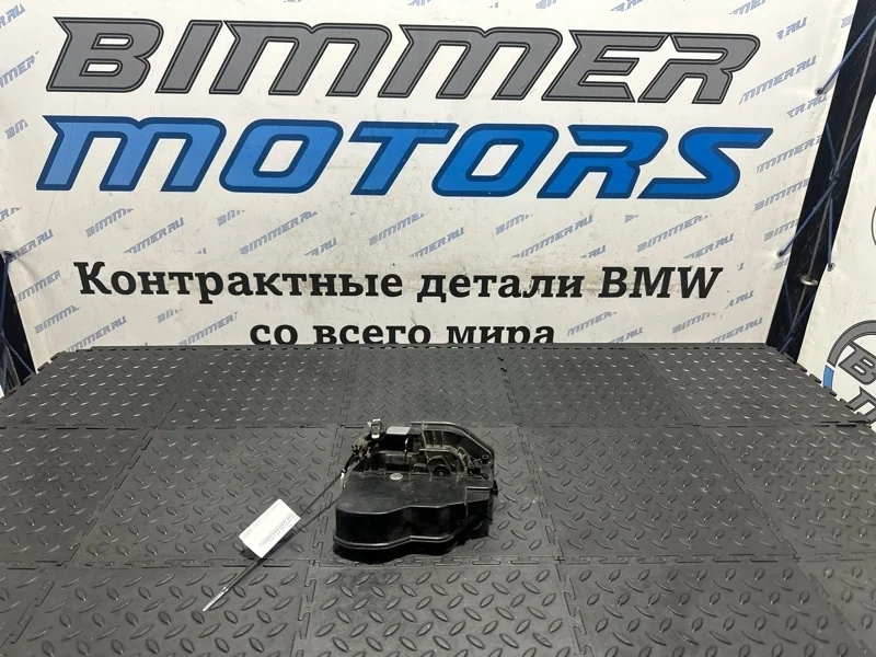 Замок двери Bmw 330I 2017 51217229458 F30 B46B20B, передний правый
