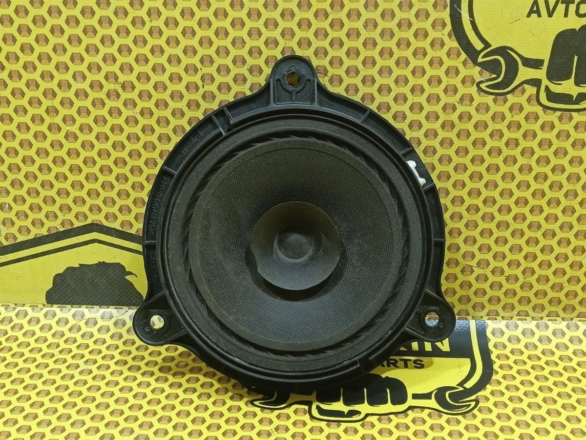 Динамик колонка Nissan Juke 2012 F15