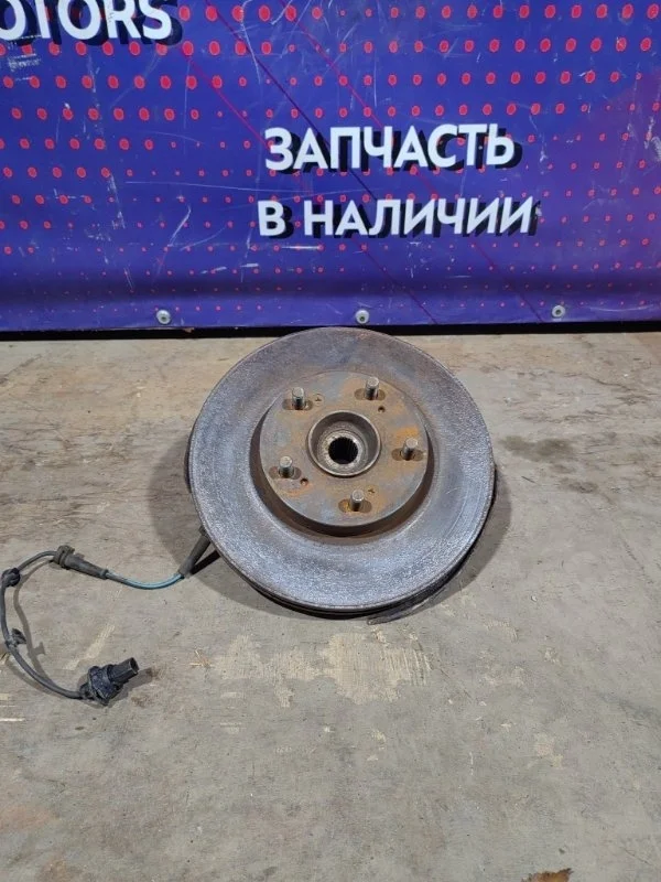 Кулак Honda CR-V 3 2007-2012