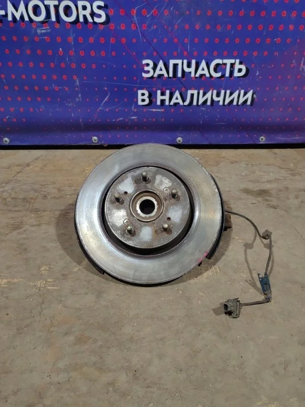 Кулак Honda CR-V 3 2007-2012