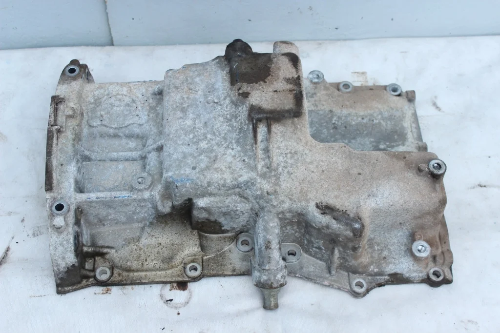Поддон двигателя Duratec-HE 1.8, 2.0 Ford Focus 2