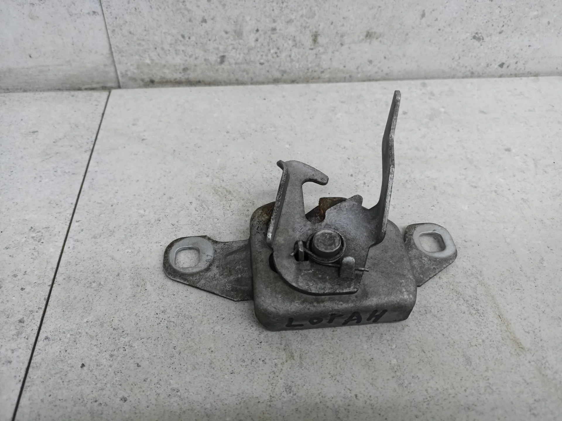Замок капота Renault Logan 2009 6001547332