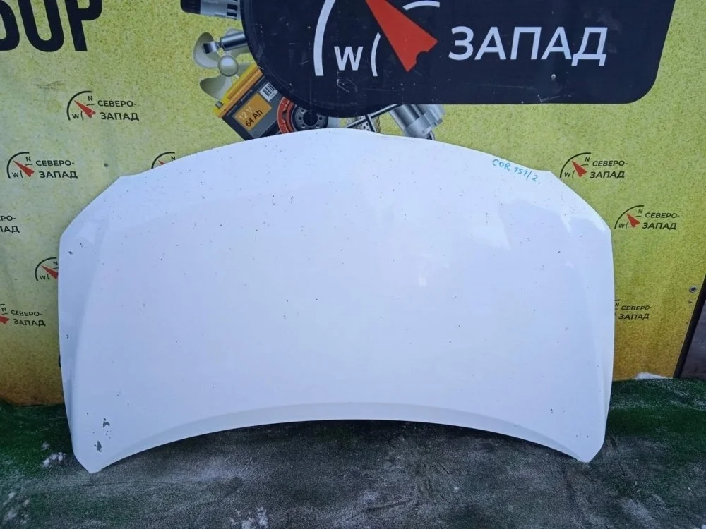Капот Toyota Corolla 2011 150