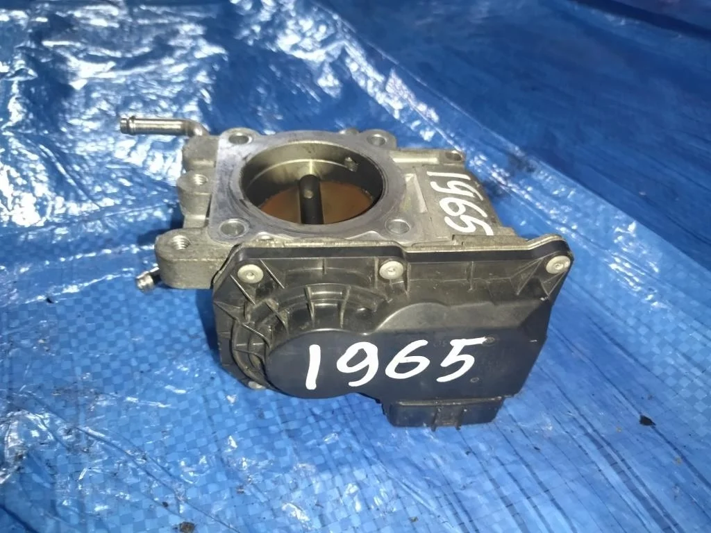 заслонка дроссельная TOYOTA ISIS ANM10 1AZFSE