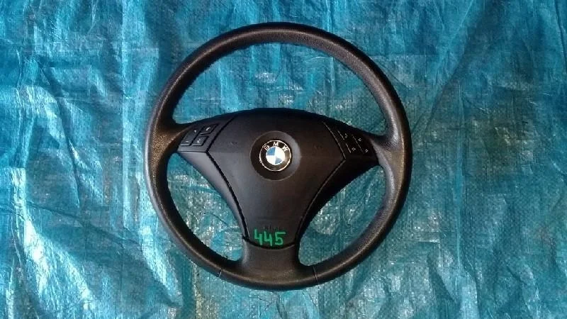 подушка безопасности водителя BMW 5-Series E60 M54B25