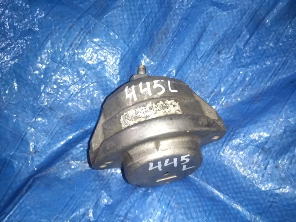 подушка двигателя BMW 5-Series E60 M54B25