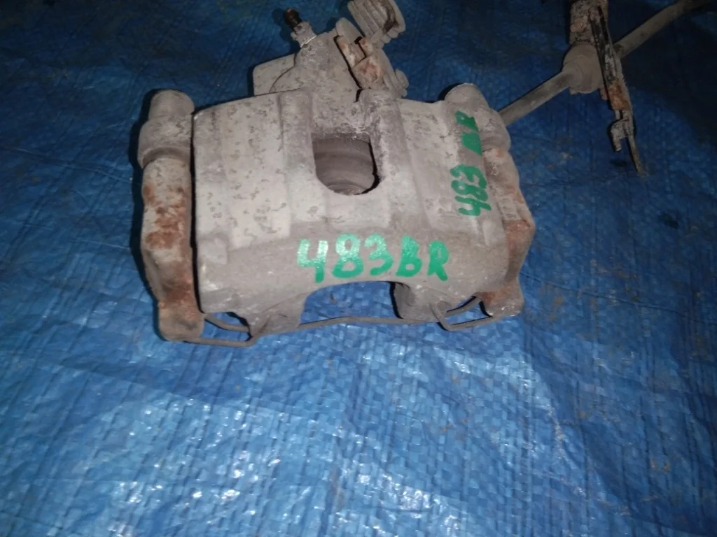 суппорт FORD FOCUS CB8 IQDB