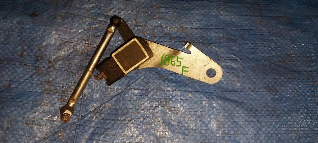 датчик положения кузова BMW 5-Series E60 N52B25