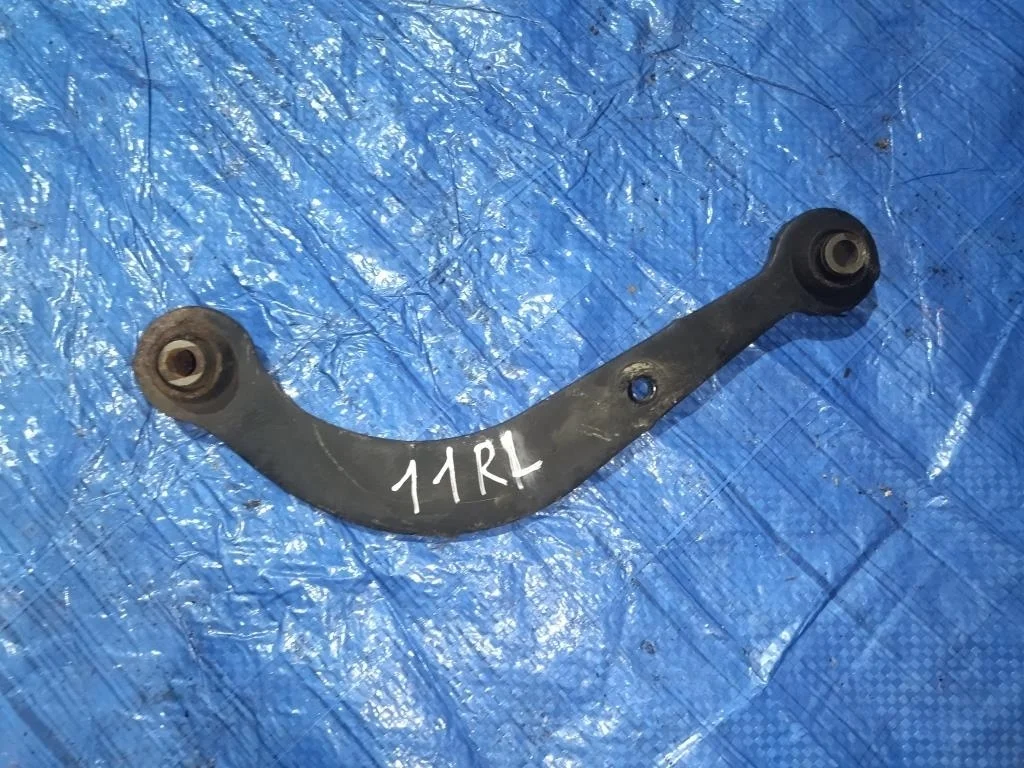 рычаг TOYOTA COROLLA NZE124 1NZFE