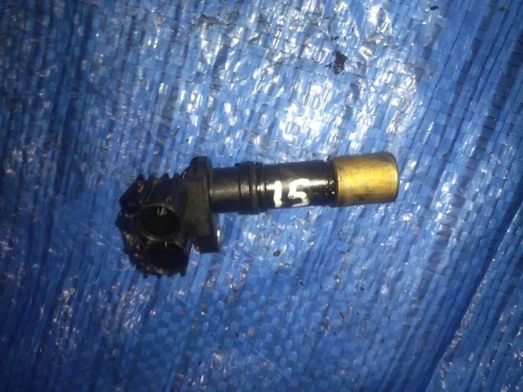 датчик положения коленвала TOYOTA ESTIMA GSR50W 2GRFE