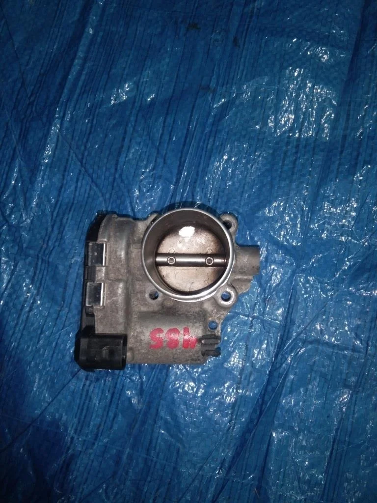 заслонка дроссельная FORD FOCUS CB8 IQDB