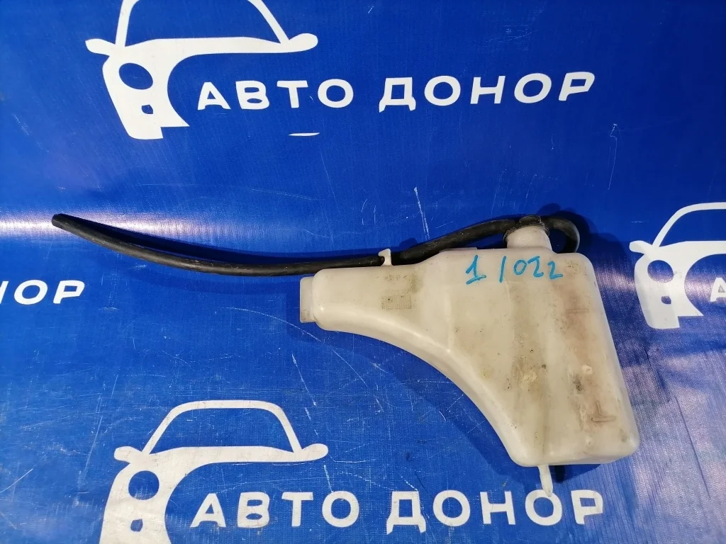 бачок расширительный TOYOTA IPSUM ACM21W 2AZFE