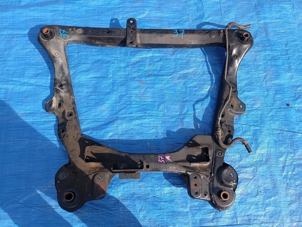 балка под двс TOYOTA ALPHARD ANH10 2AZFE