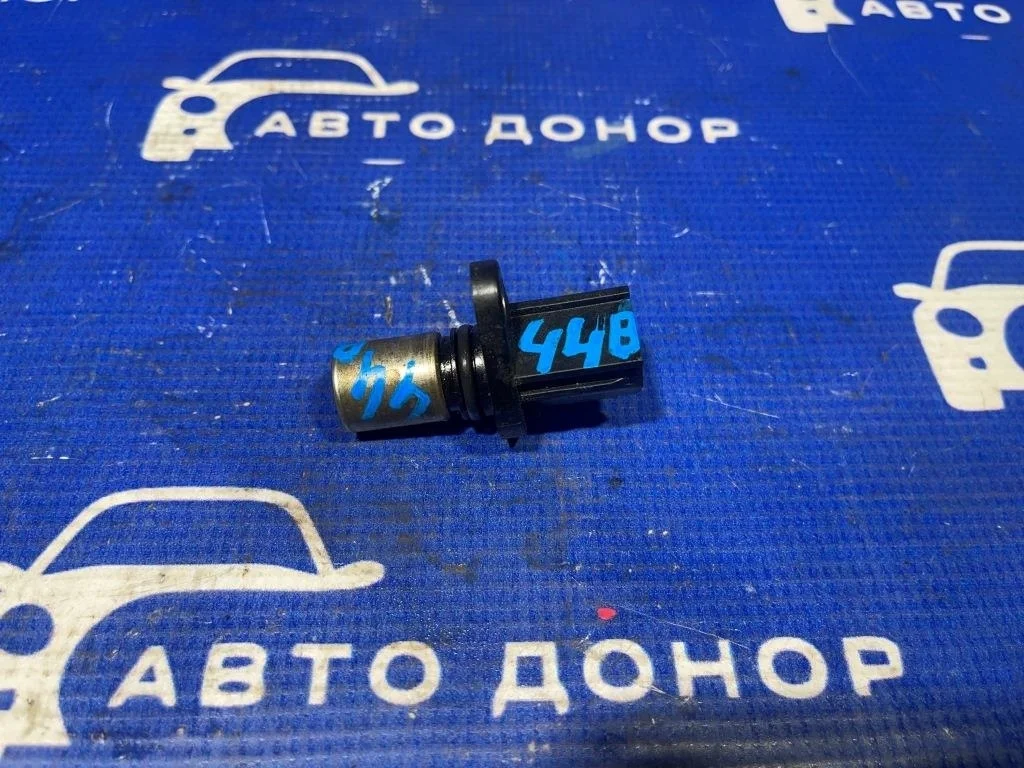 датчик положения распредвала TOYOTA WISH ZNE14 1ZZFE