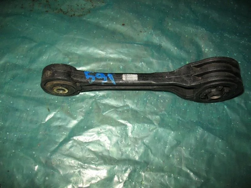 подушка двигателя SUBARU FORESTER SF9 EJ25