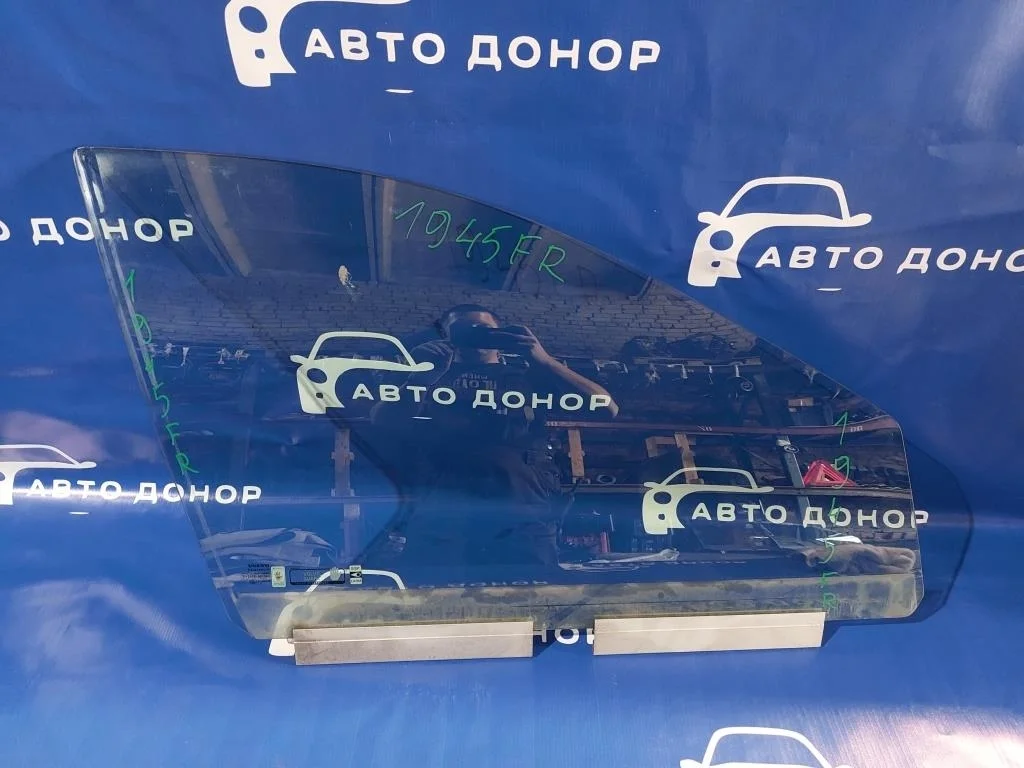 стекло VOLVO XC90 C_59 -