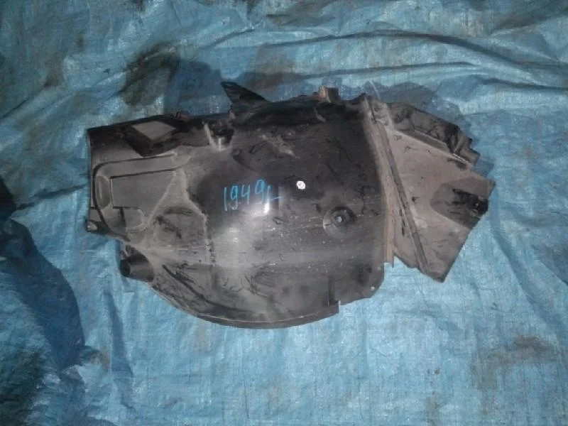 подкрылок MERCEDES-BENZ C-Class W204.041 -