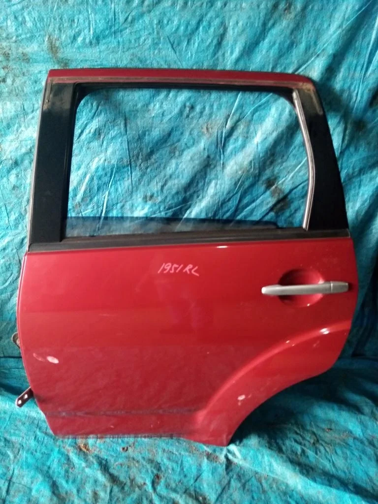 дверь MITSUBISHI OUTLANDER CW4W -