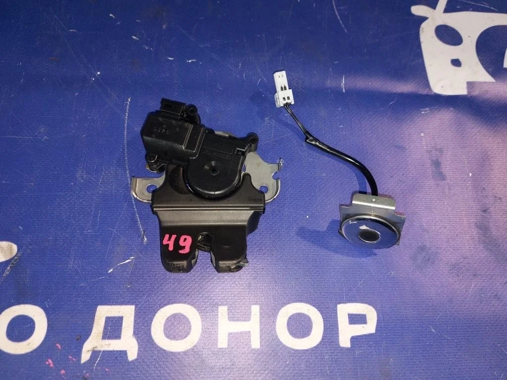 замок багажника MITSUBISHI GALANT FORTIS CY4A 4B11